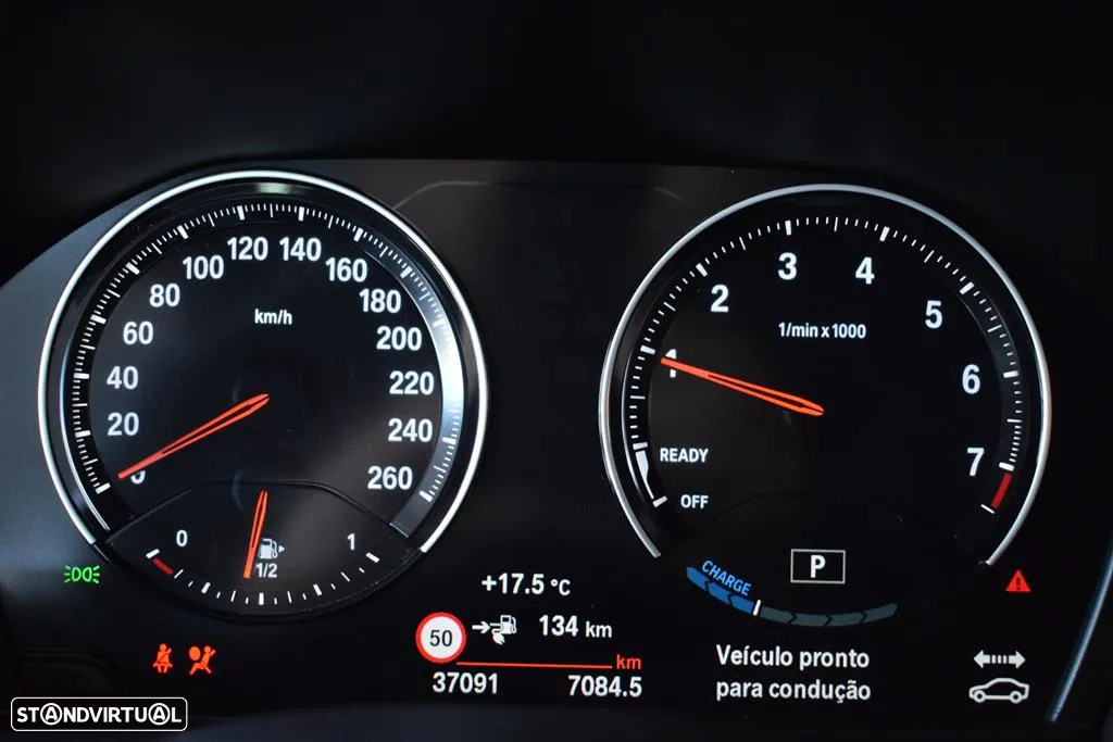 BMW X2 25 e xDrive X Pack M - 13