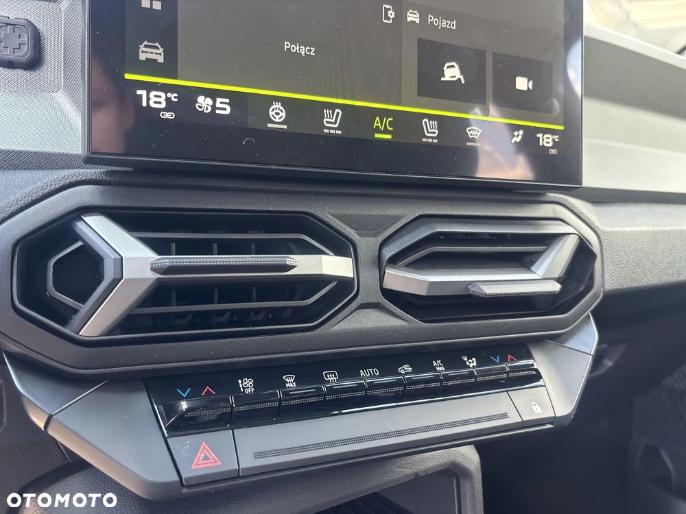 Dacia Duster 1.6 Full Hybrid 140 Journey MMT - 15