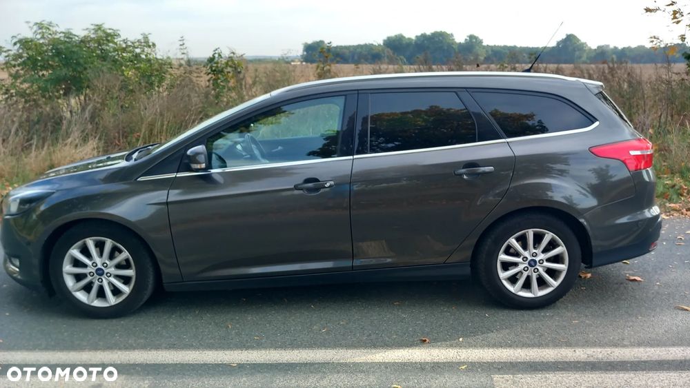 Ford Focus - 17