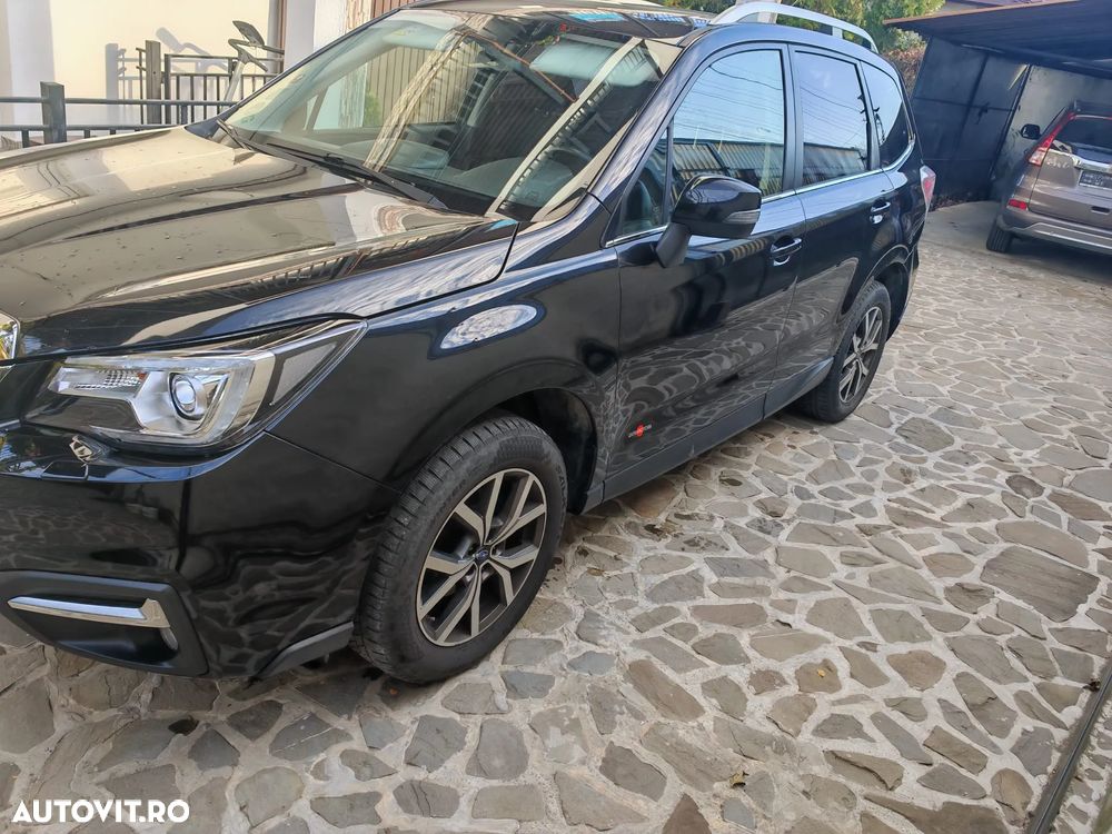 Subaru Forester 2.0i CVT Exclusive ES - 7