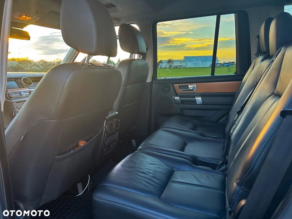 Land Rover Discovery 3.0 V6 SC HSE - 25