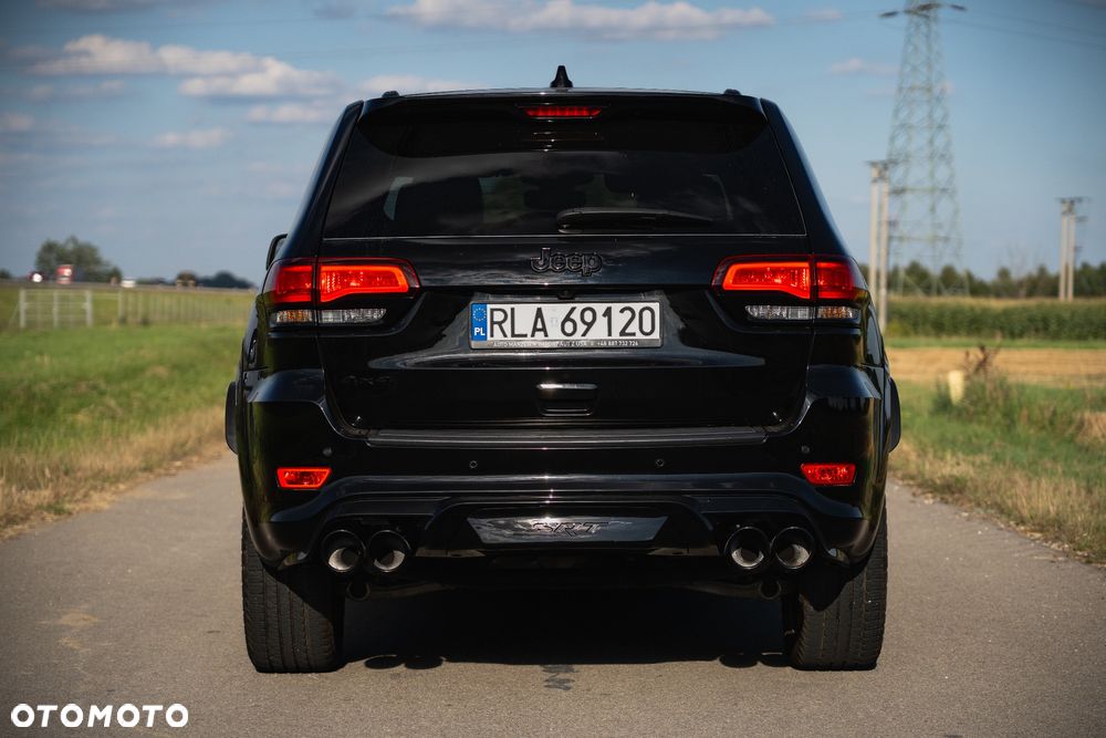 Jeep Grand Cherokee - 4