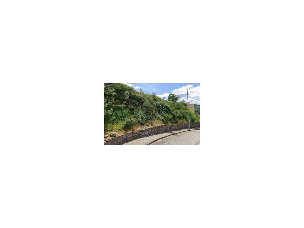 Terreno Urbano em Santo Tirso - Grande imagem: 4/4