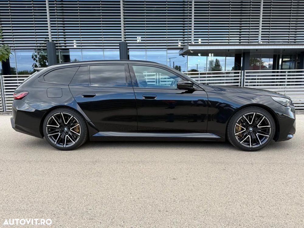 BMW M5 xDrive AT PHEV - 28