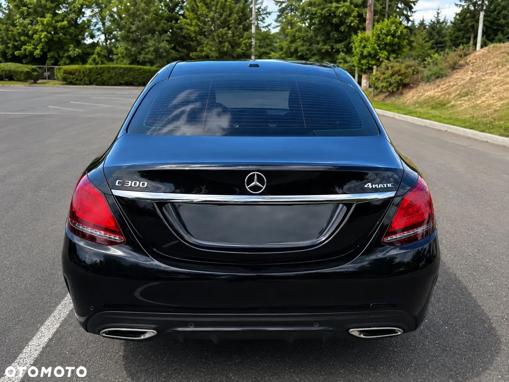 Mercedes-Benz Klasa C 300 9G-TRONIC - 6