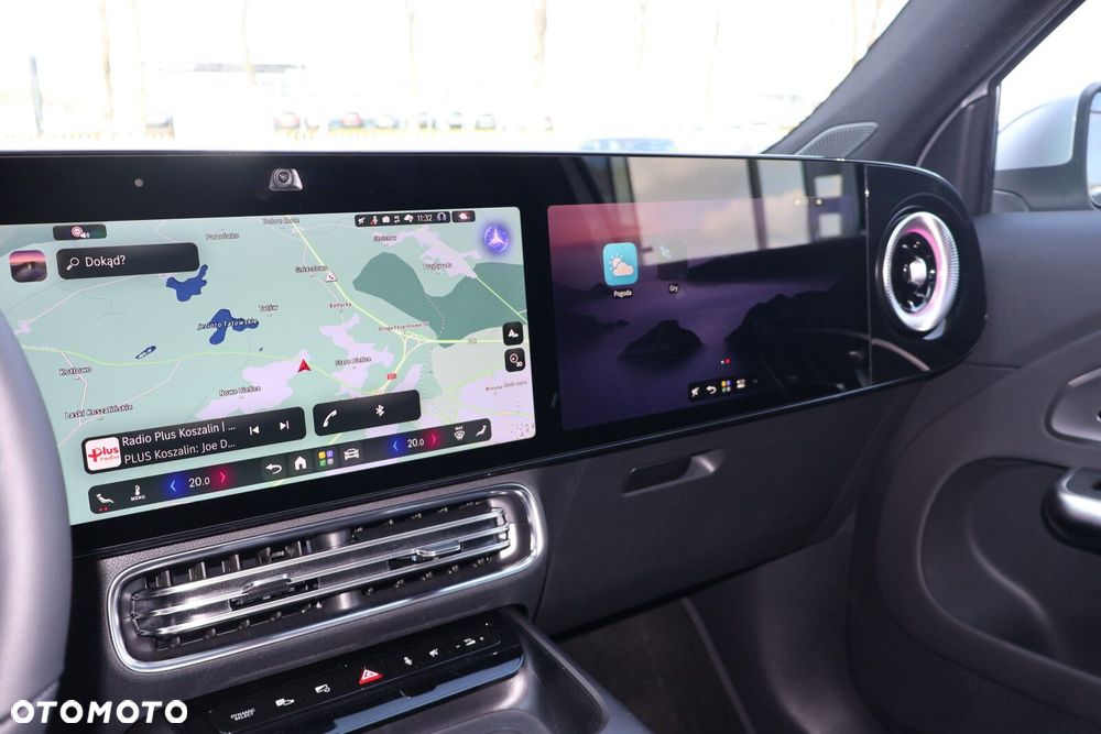 Mercedes-Benz GLB - 23
