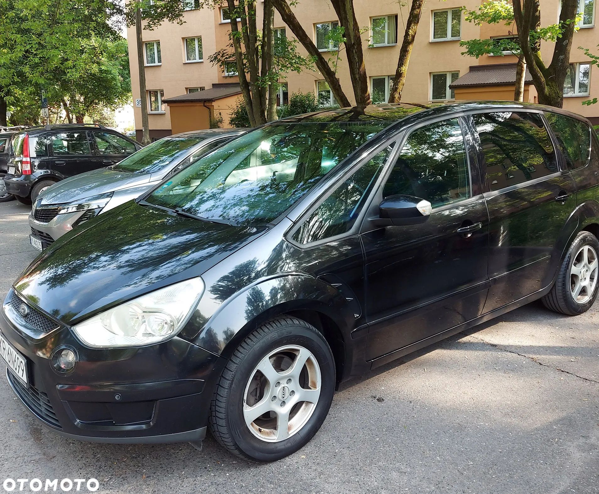 Ford S-Max - 1