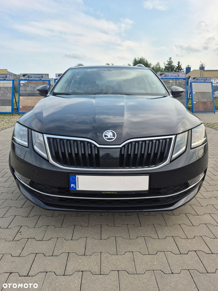Skoda Octavia 2.0 TDI Elegance DSG - 5