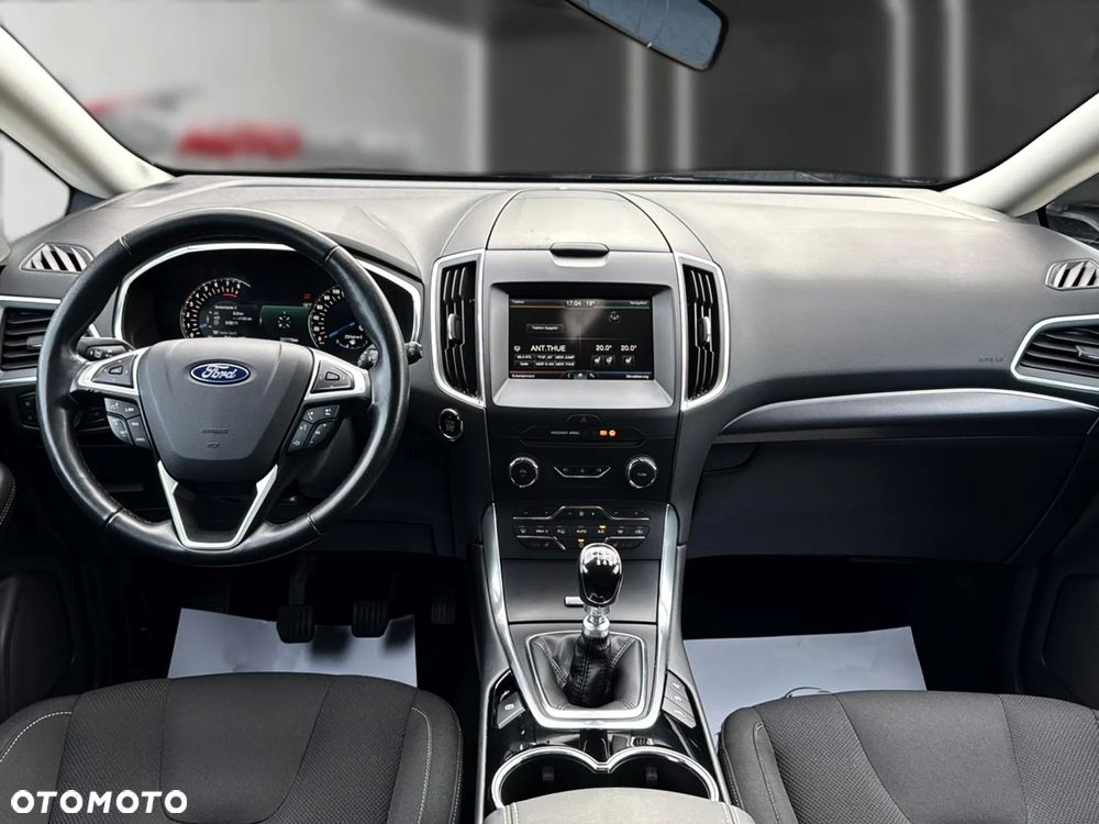 Ford S-Max - 5