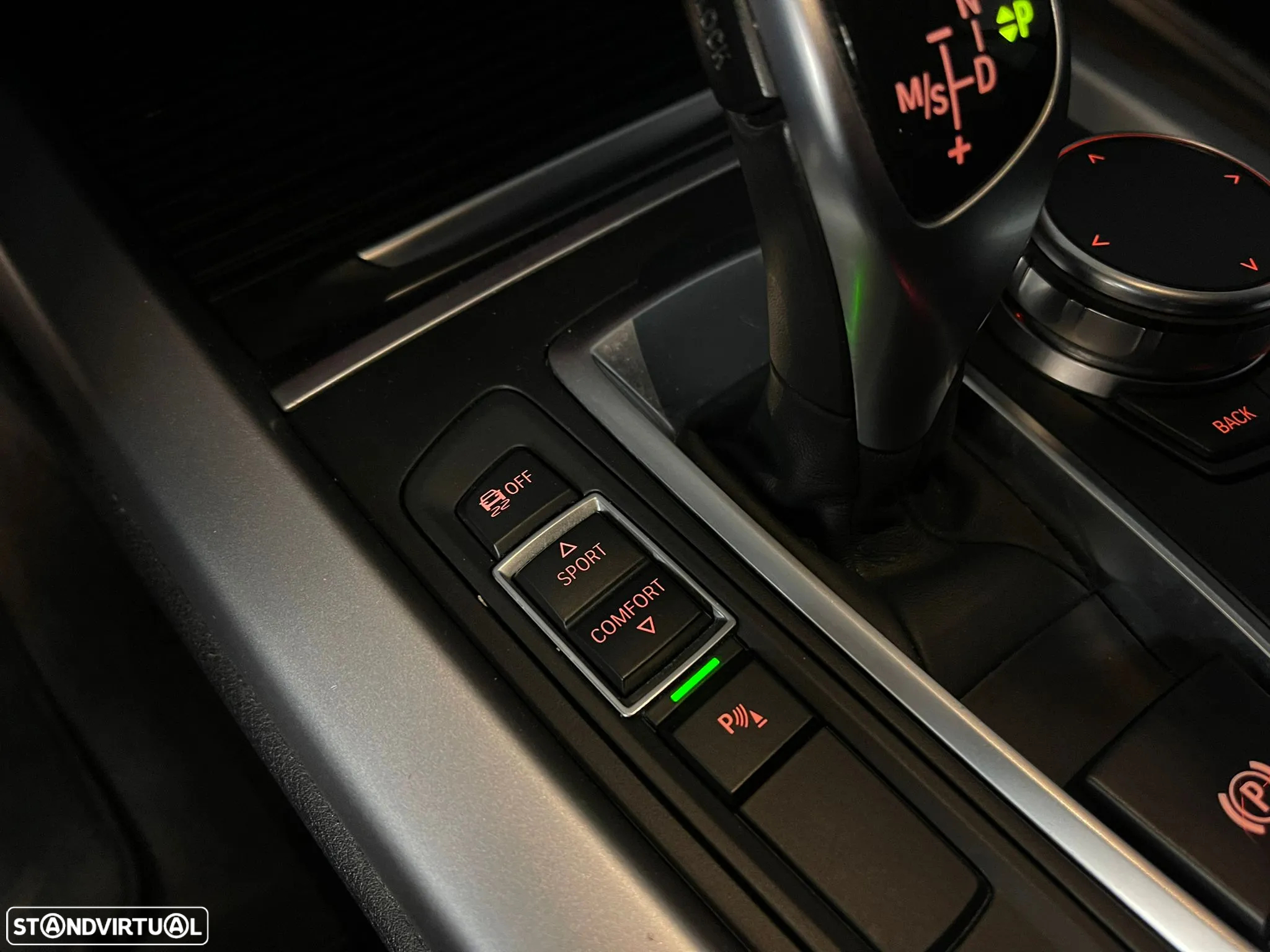 BMW X5 25 d sDrive Comfort 7L - 38