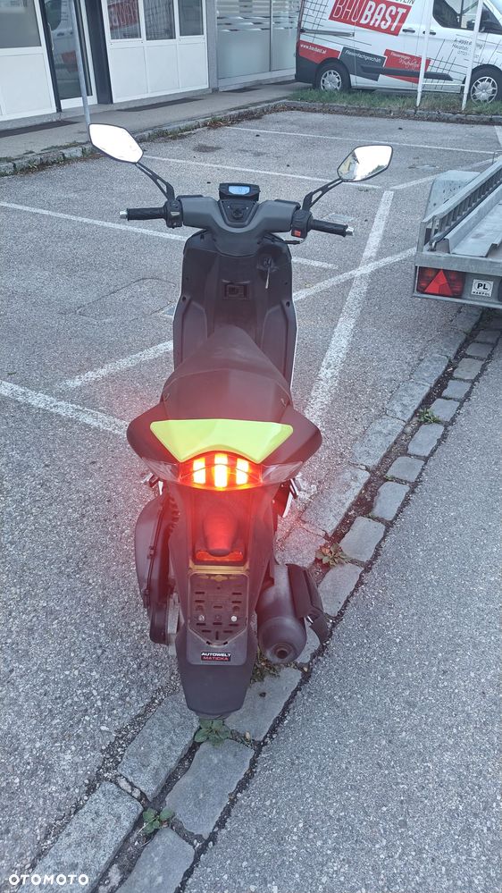 Peugeot Speedfight - 6