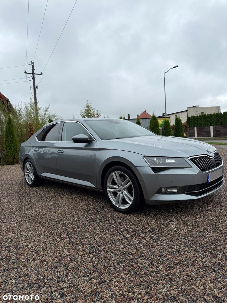 Skoda Superb 2.0 TDI Active DSG - 1
