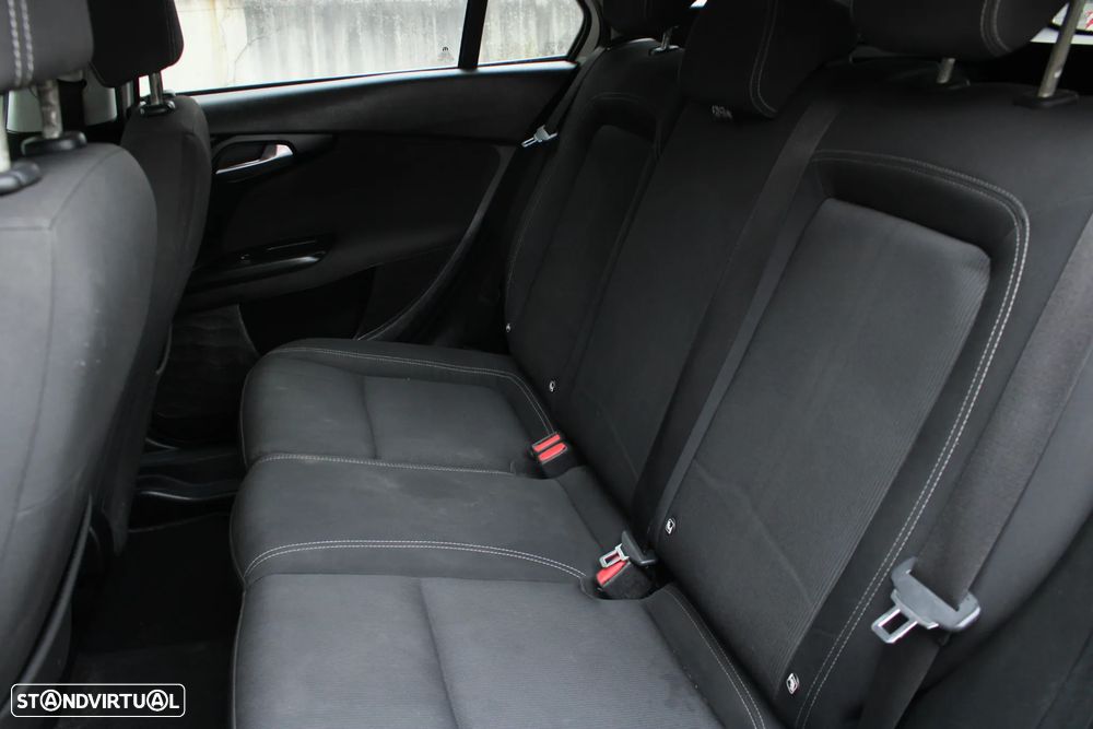 Fiat Tipo Station Wagon 1.6 M-Jet Lounge DCT - 26