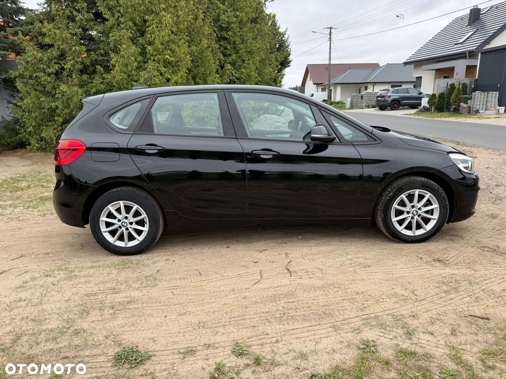 BMW Seria 2 216d Sport Line - 16