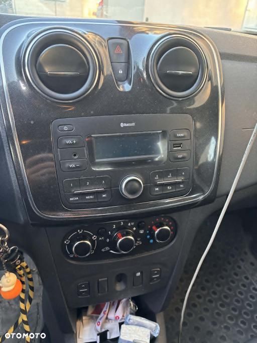 Dacia Logan - 16