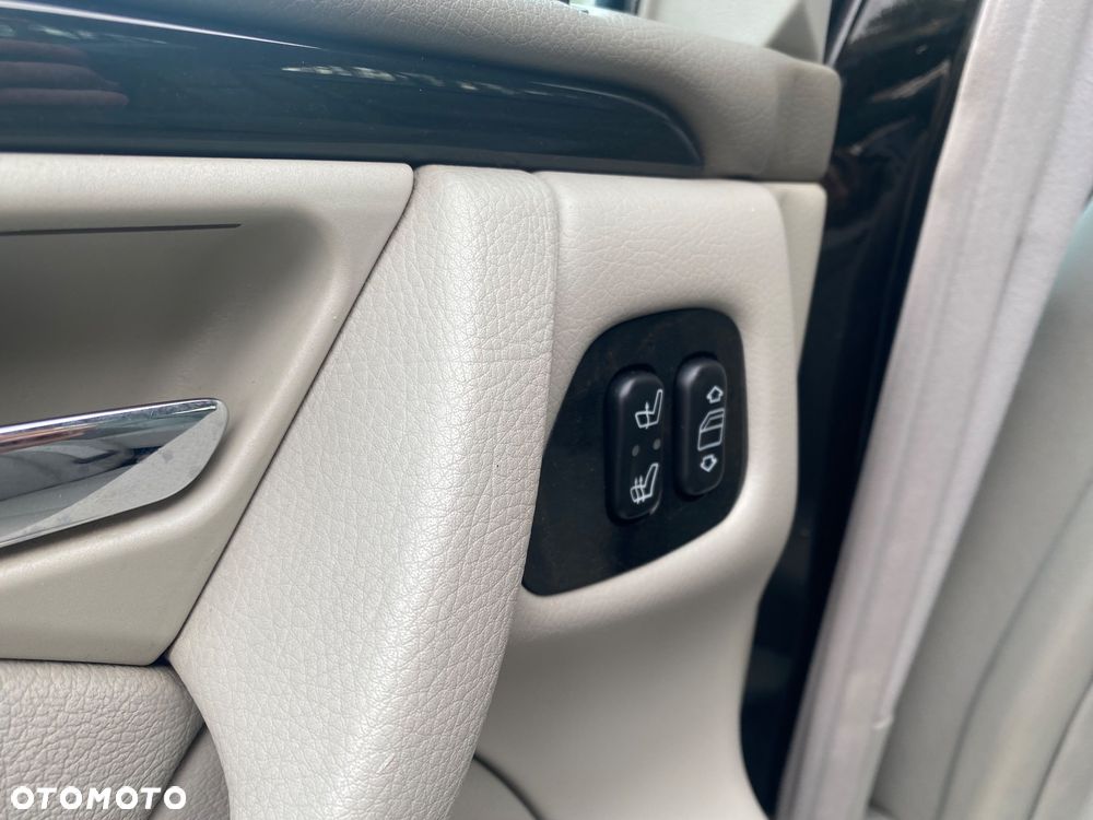 Mercedes-Benz Klasa E 320 T CDI Avantgarde - 17