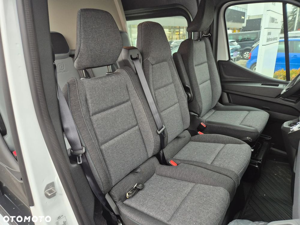 Renault Master BRYGADOWY 7 osobowy - 10