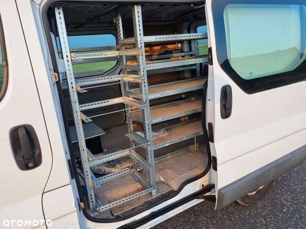 Opel Vivaro - 5