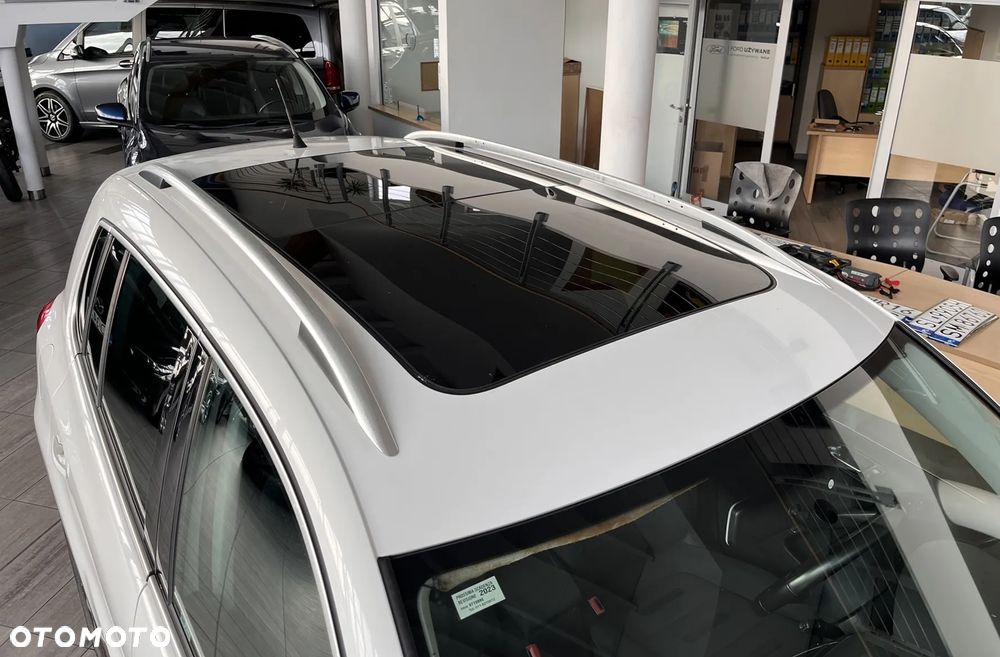 Volkswagen Tiguan 1.4 TSI 4Mot Trend&Fun - 8