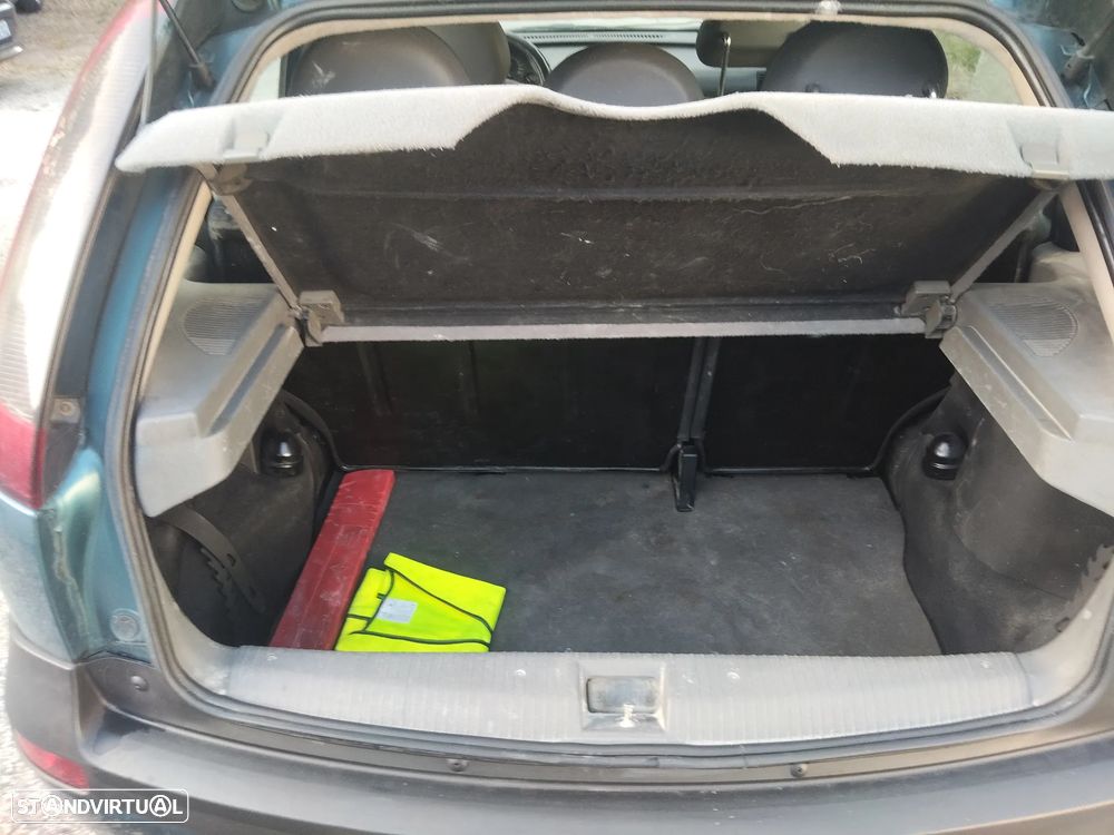 Opel Corsa 1.0 12V Confort - 12