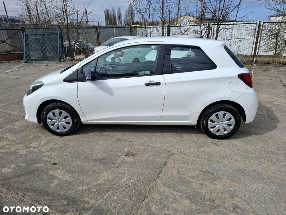 Toyota Yaris - 3