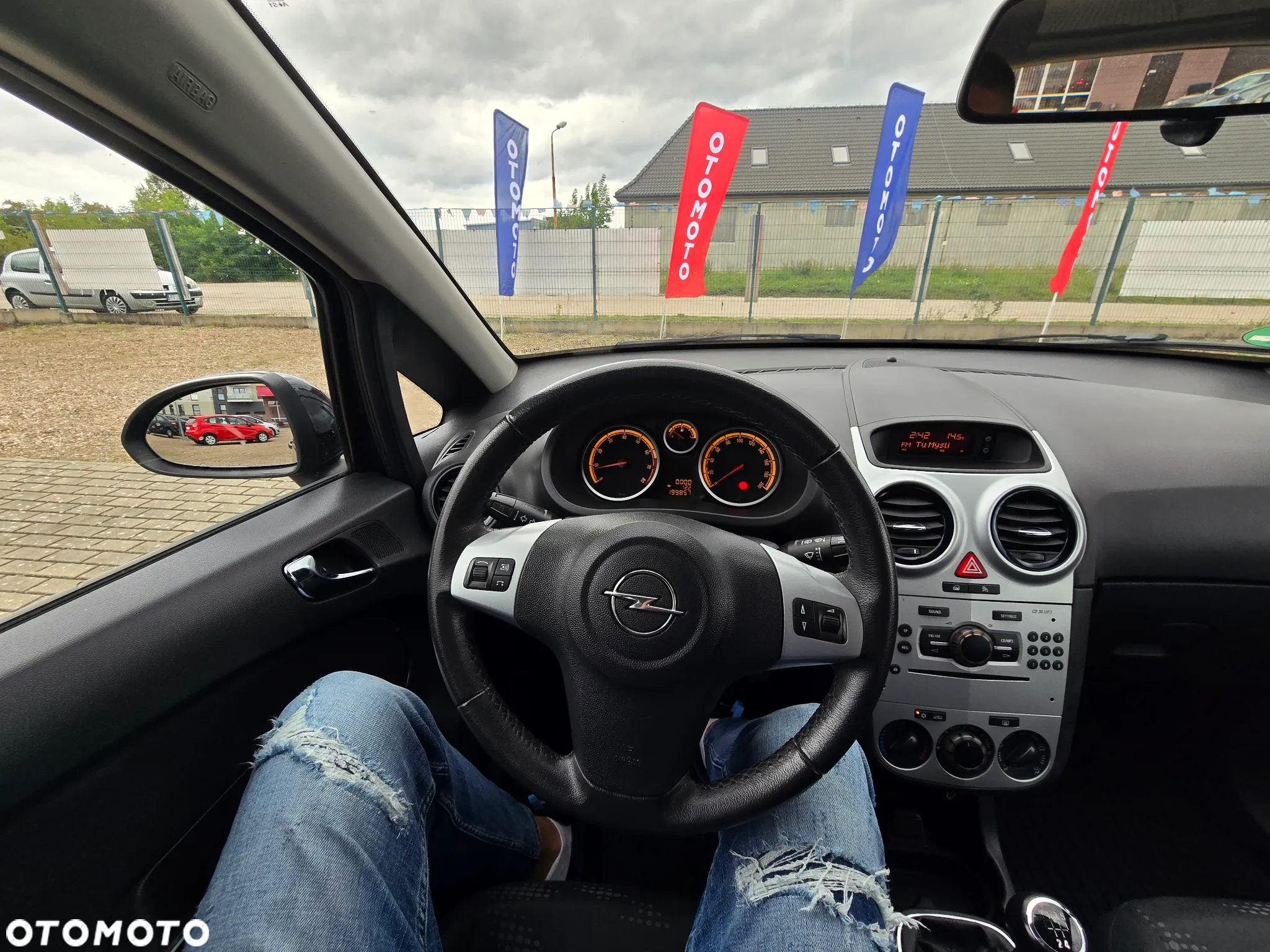 Opel Corsa 1.2 16V Enjoy - 28