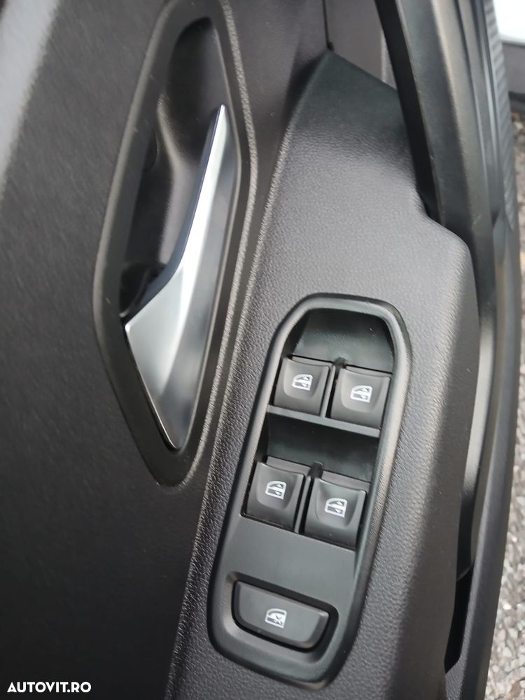 Dacia Duster TCe 150 EDC Comfort - 10