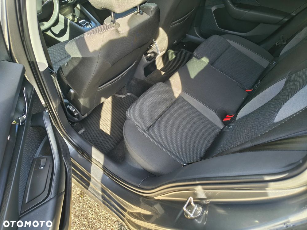 Skoda Octavia 1.0 TSI e-Tec Ambition DSG - 10