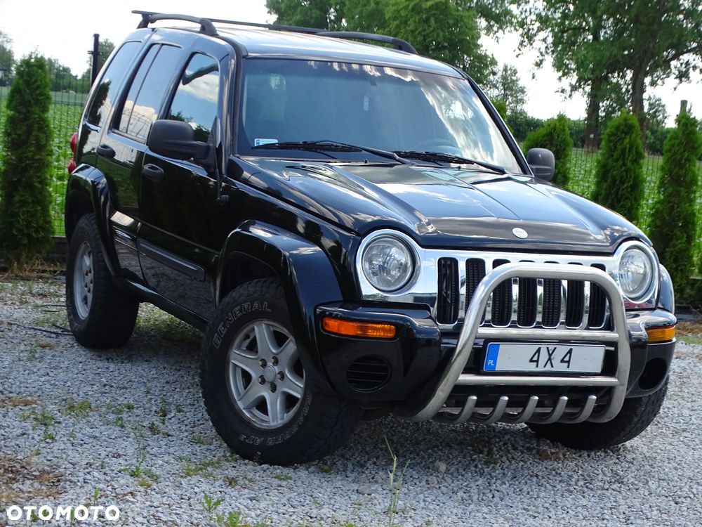 Jeep Liberty - 1