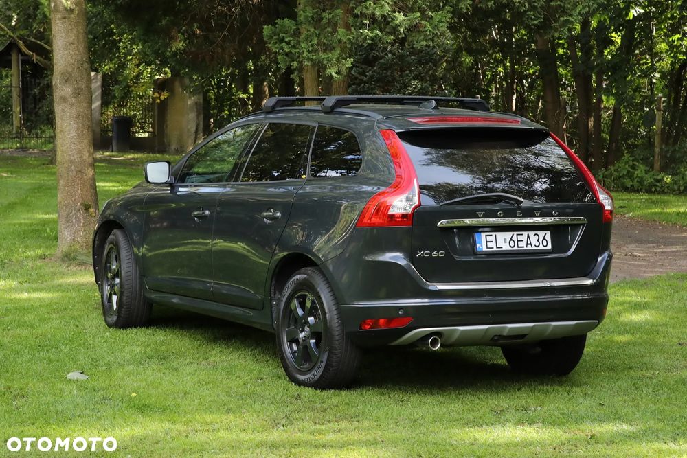 Volvo XC 60 D3 Momentum - 7