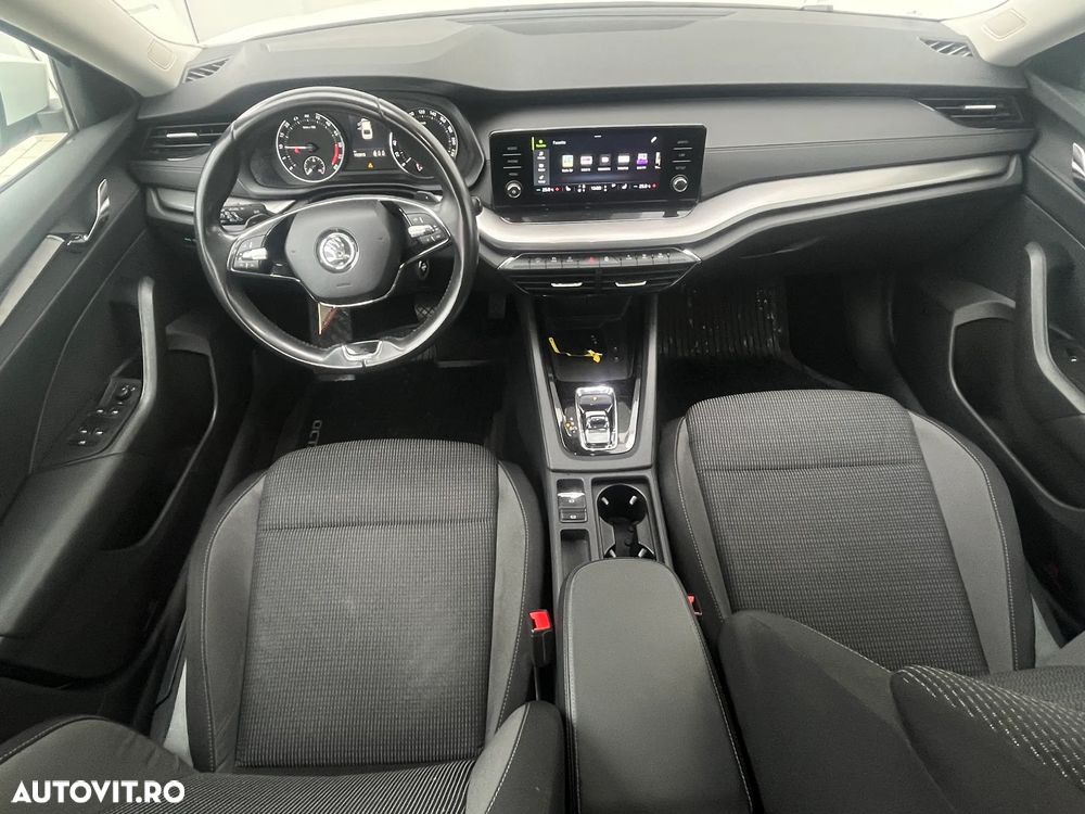 Skoda Octavia 2.0 TDI DSG Ambition - 8