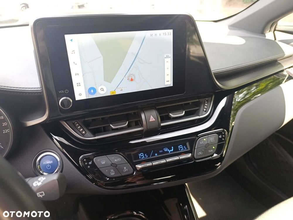 Toyota C-HR 2.0 Hybrid Style - 33