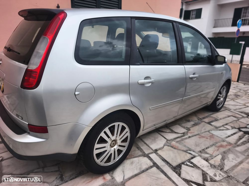 Ford C-Max - 3