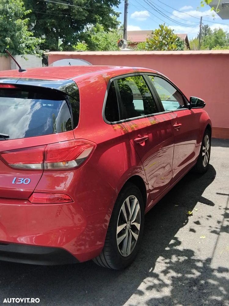 HYUNDAI i30 2017 — imagine 3