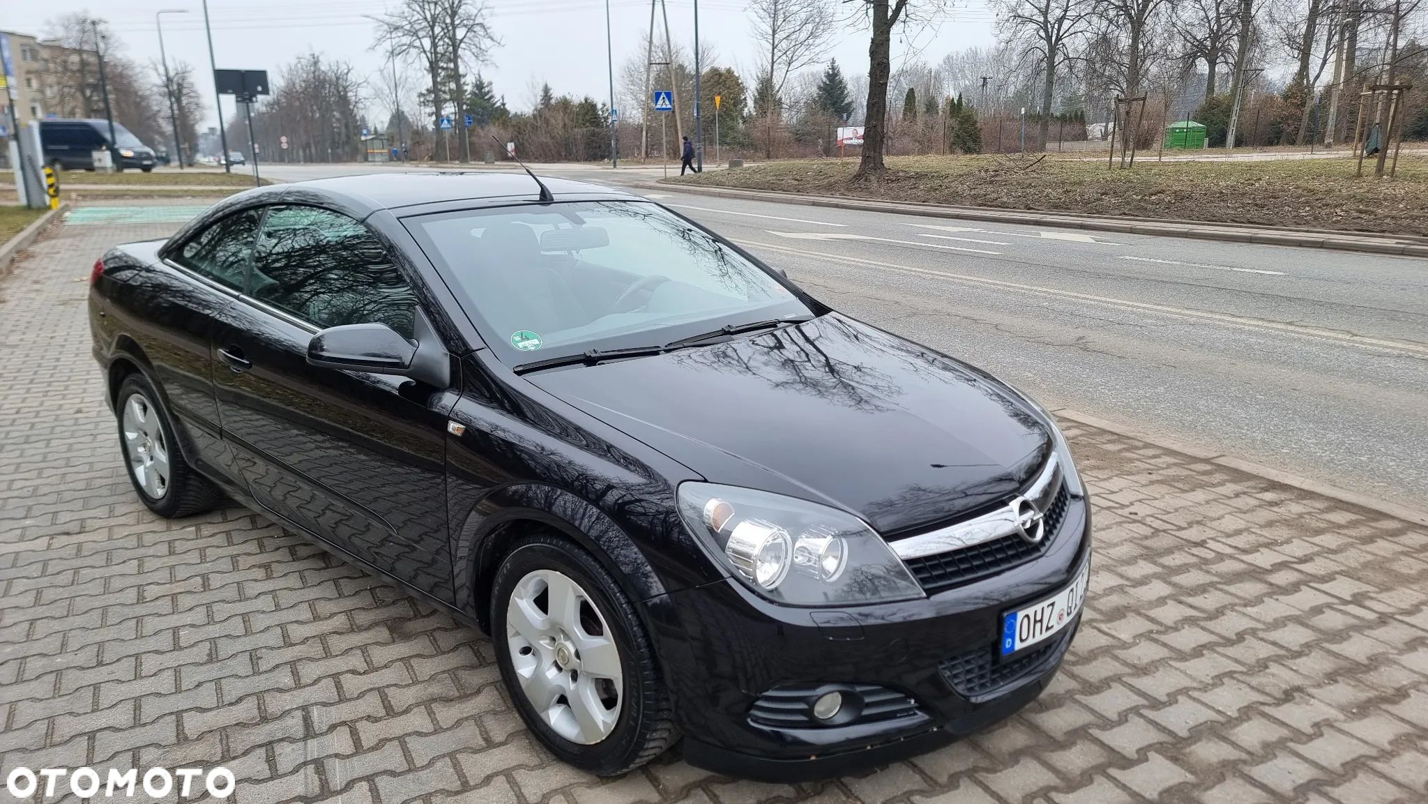 Opel Astra Twin Top 1.6 Edition - 1