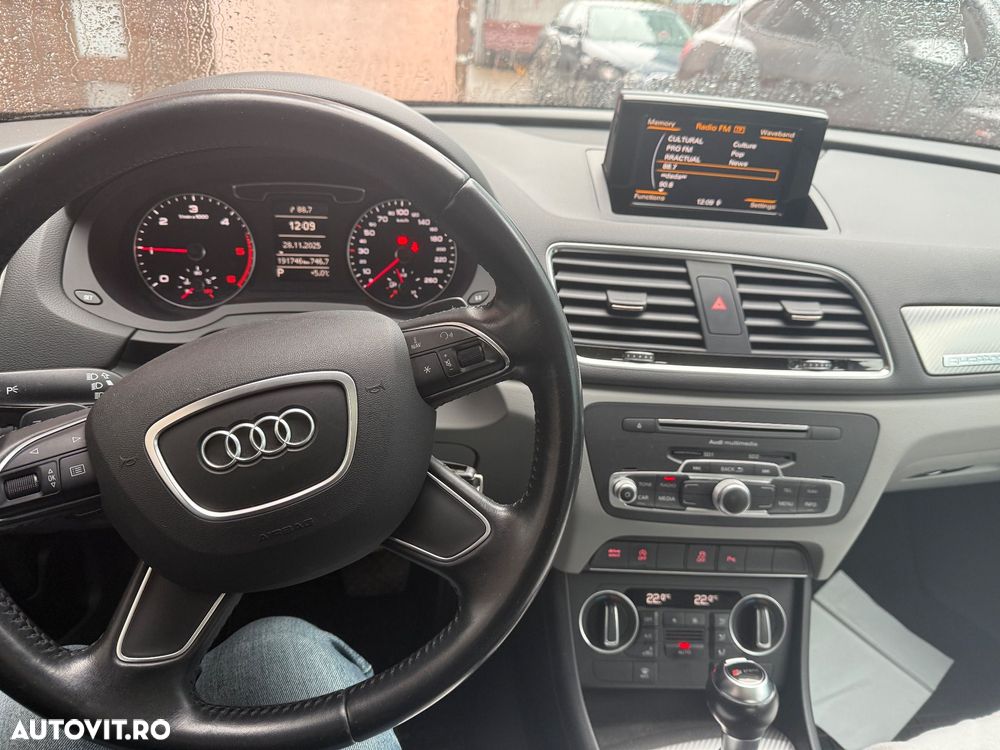 Audi Q3 2.0 TDI Quattro Stronic Sport - 17