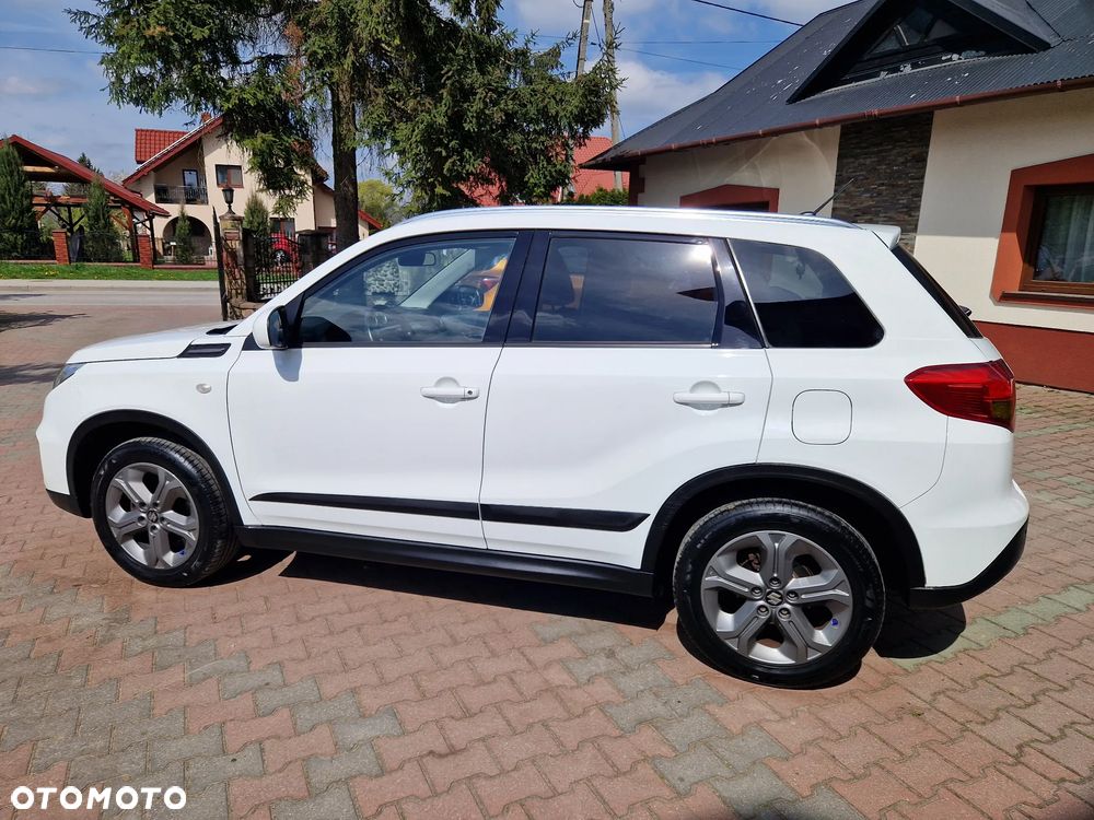 Suzuki Vitara 1.6 Premium 2WD - 35