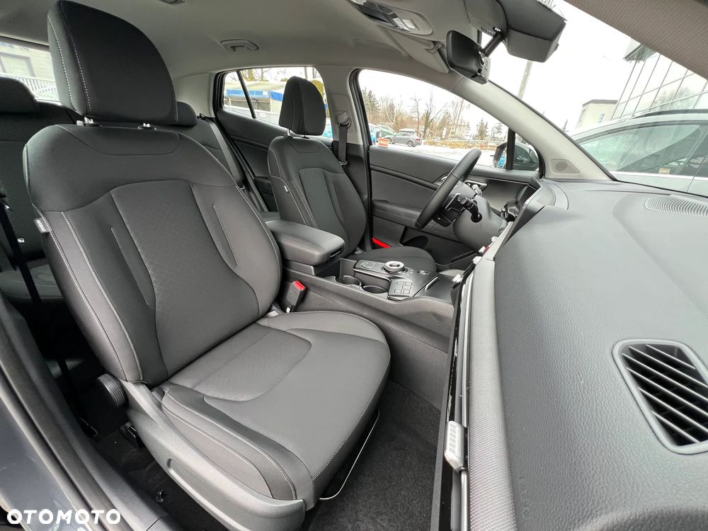 Kia Sportage 1.6 T-GDI HEV M 2WD - 28
