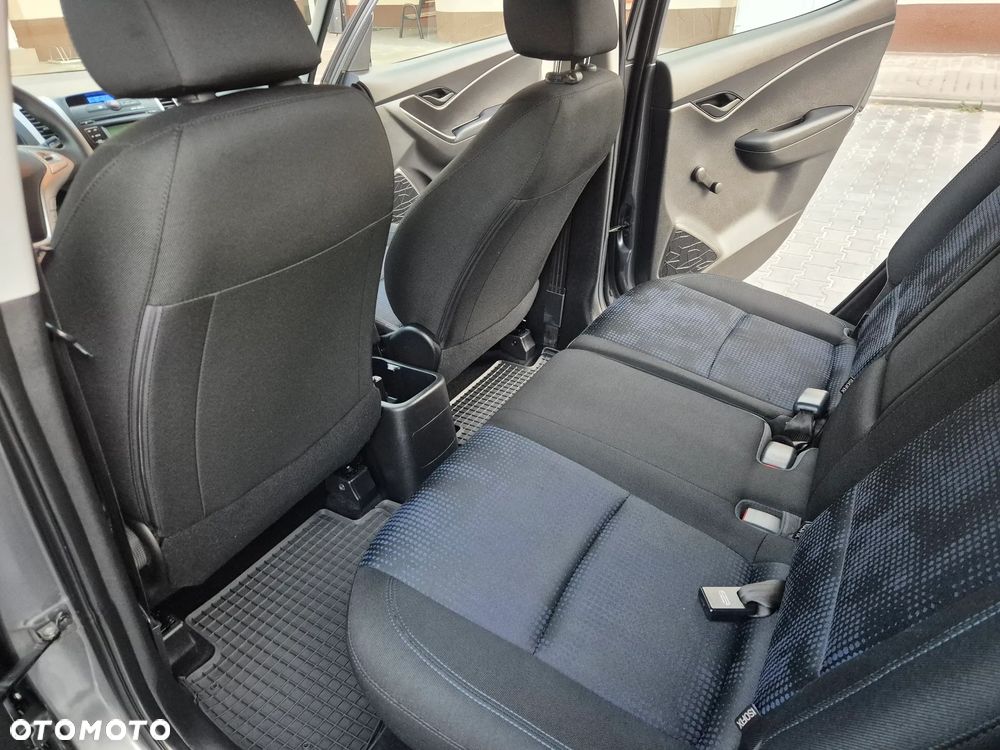 Hyundai ix20 1.4 Classic + - 8