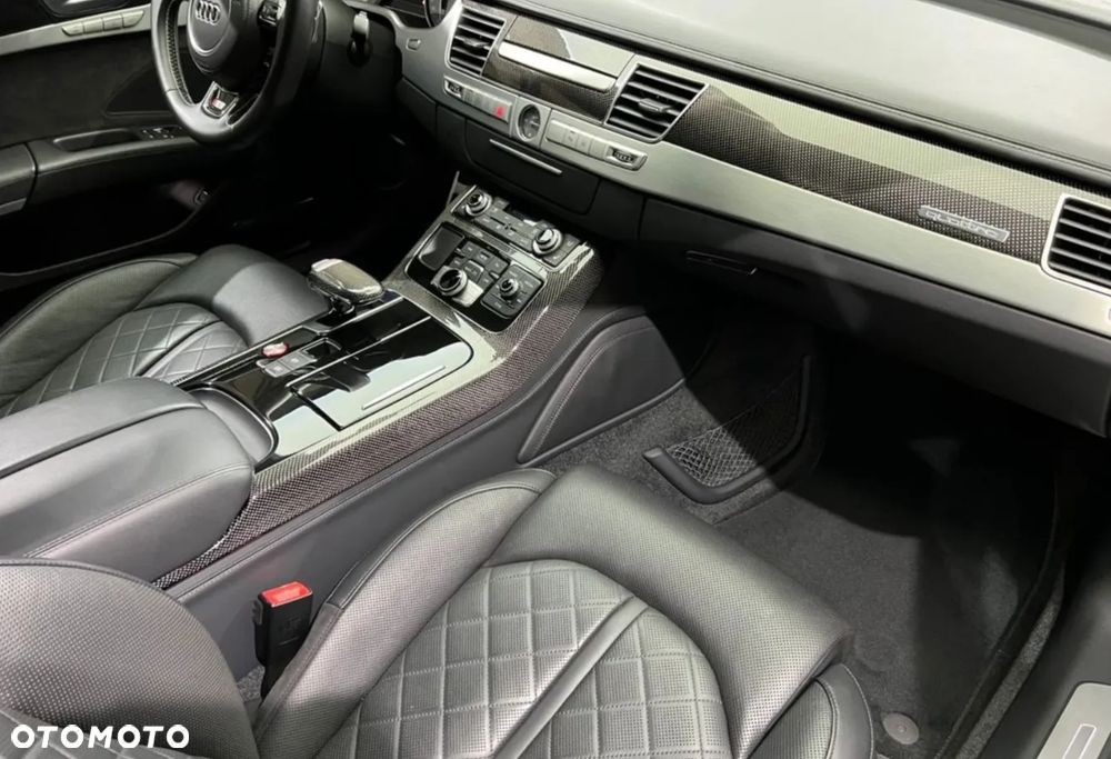Audi S8 4.0 TFSI Quattro - 22