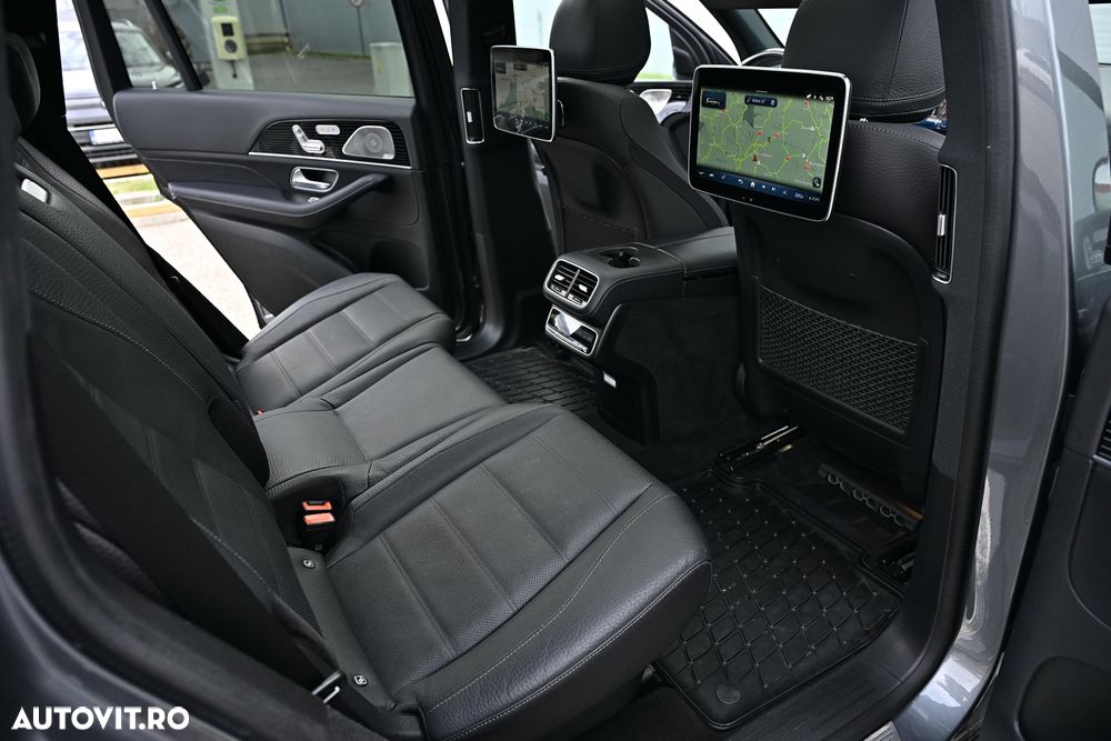 Mercedes-Benz GLS - 26