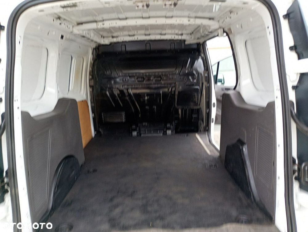 Ford Connect - 24