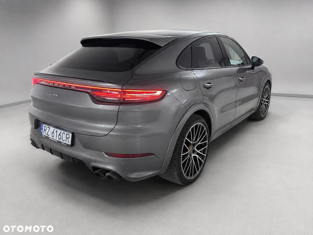 Porsche Cayenne Platinum Edition - 4