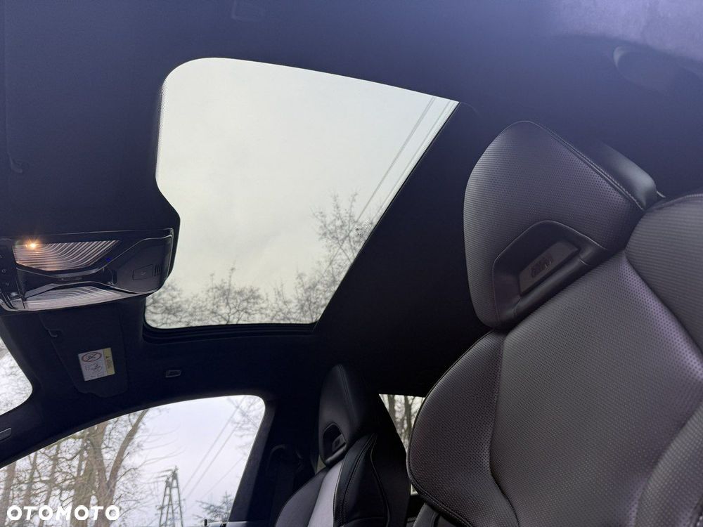 BMW Seria 8 - 12