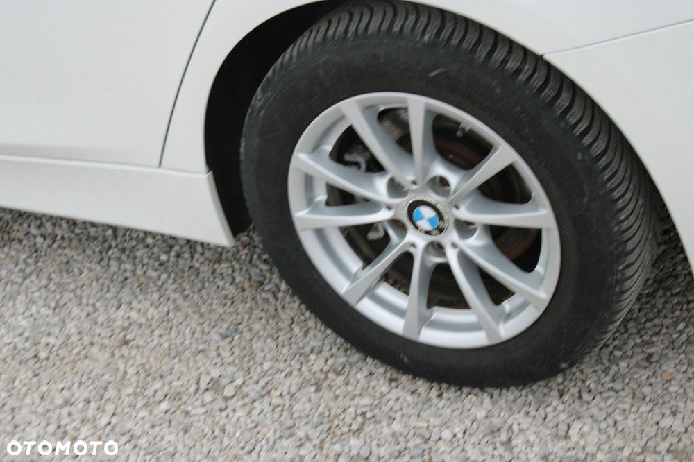 BMW Seria 3 - 12