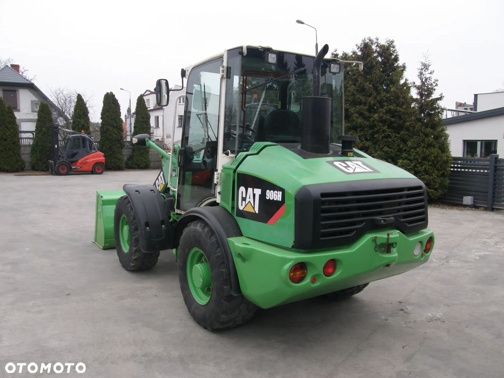 Caterpillar 906H 2009 łyżka widły ładowarka z Niemiec - 21