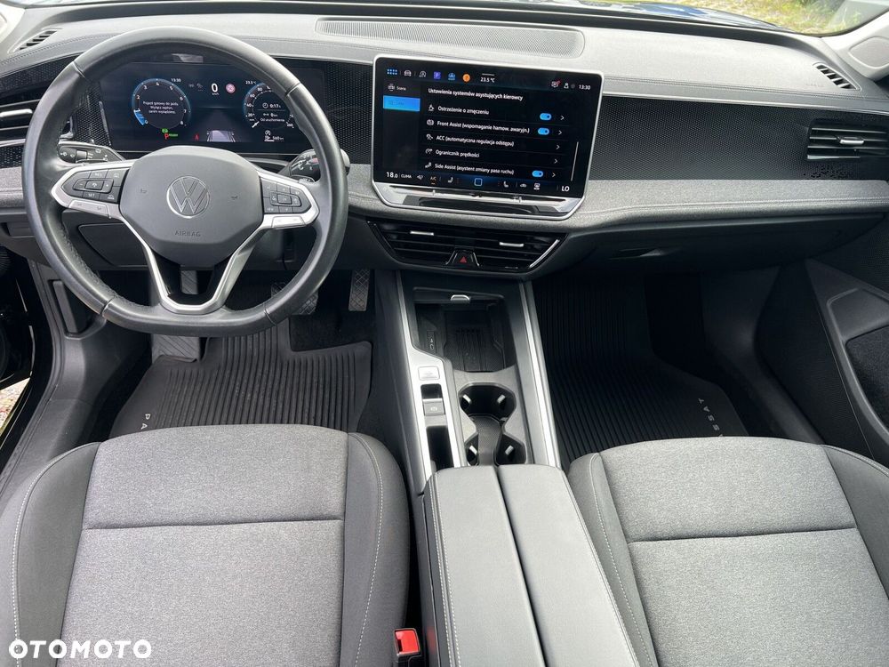 Volkswagen Passat - 10