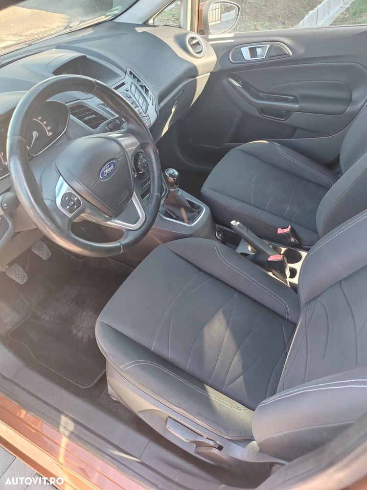 Ford Fiesta 1.25i Titanium - 9