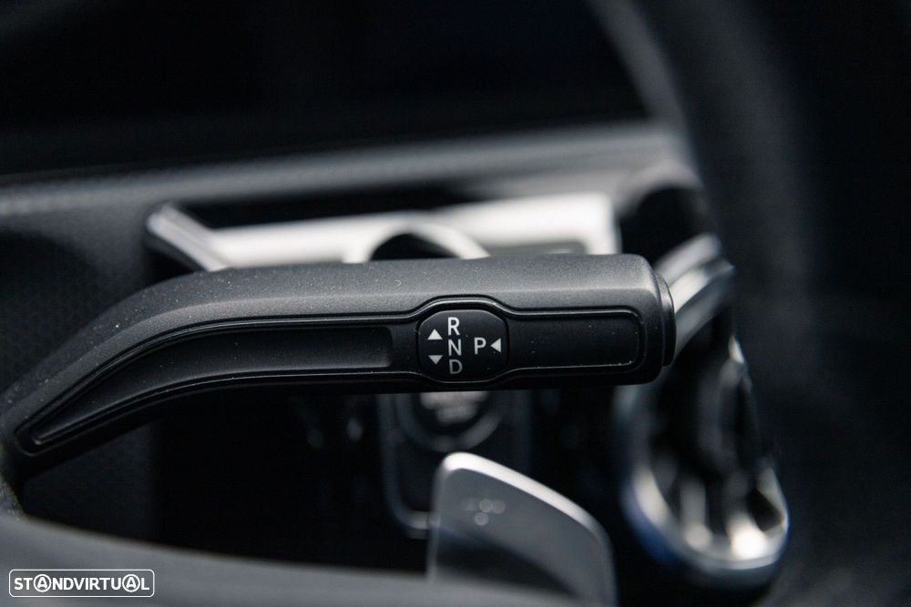 Mercedes-Benz A 250 e AMG Line - 31