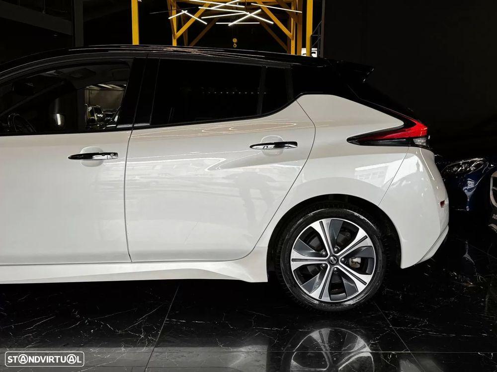 Nissan Leaf - 10